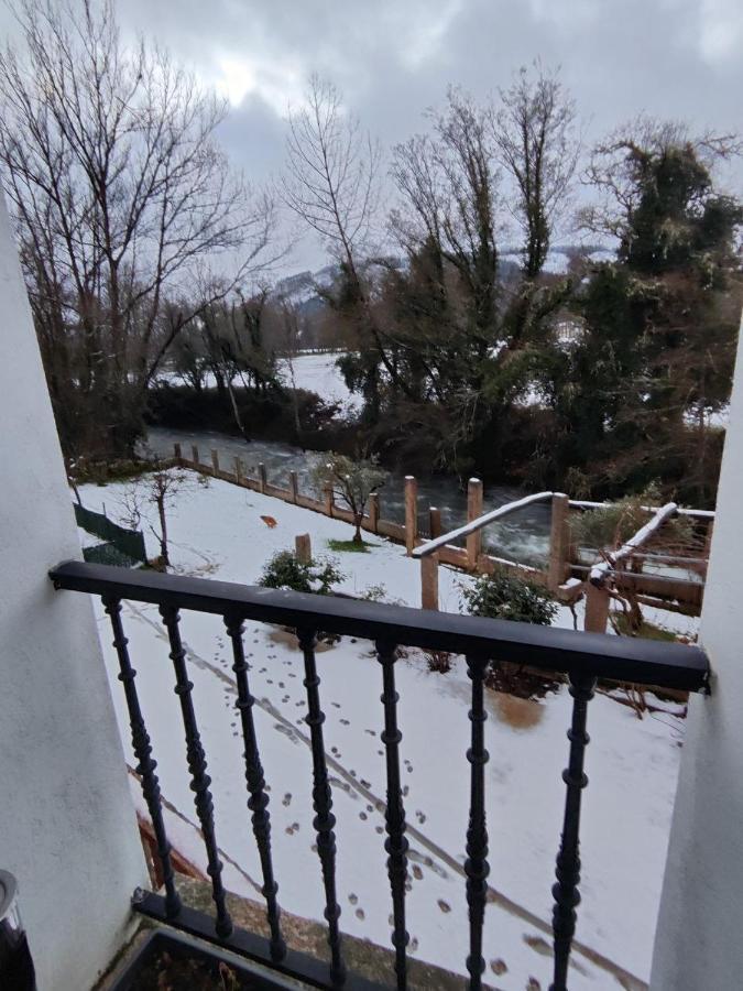 Exclusiva Casa Rural Mariano Con Acceso Directo Al Rio バラージャ エクステリア 写真
